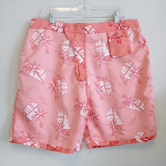 Vineyard Vines Men's Compasses and Sailboats Polyester Beach Swim Trunks Sz XL - Picture 10 of 10